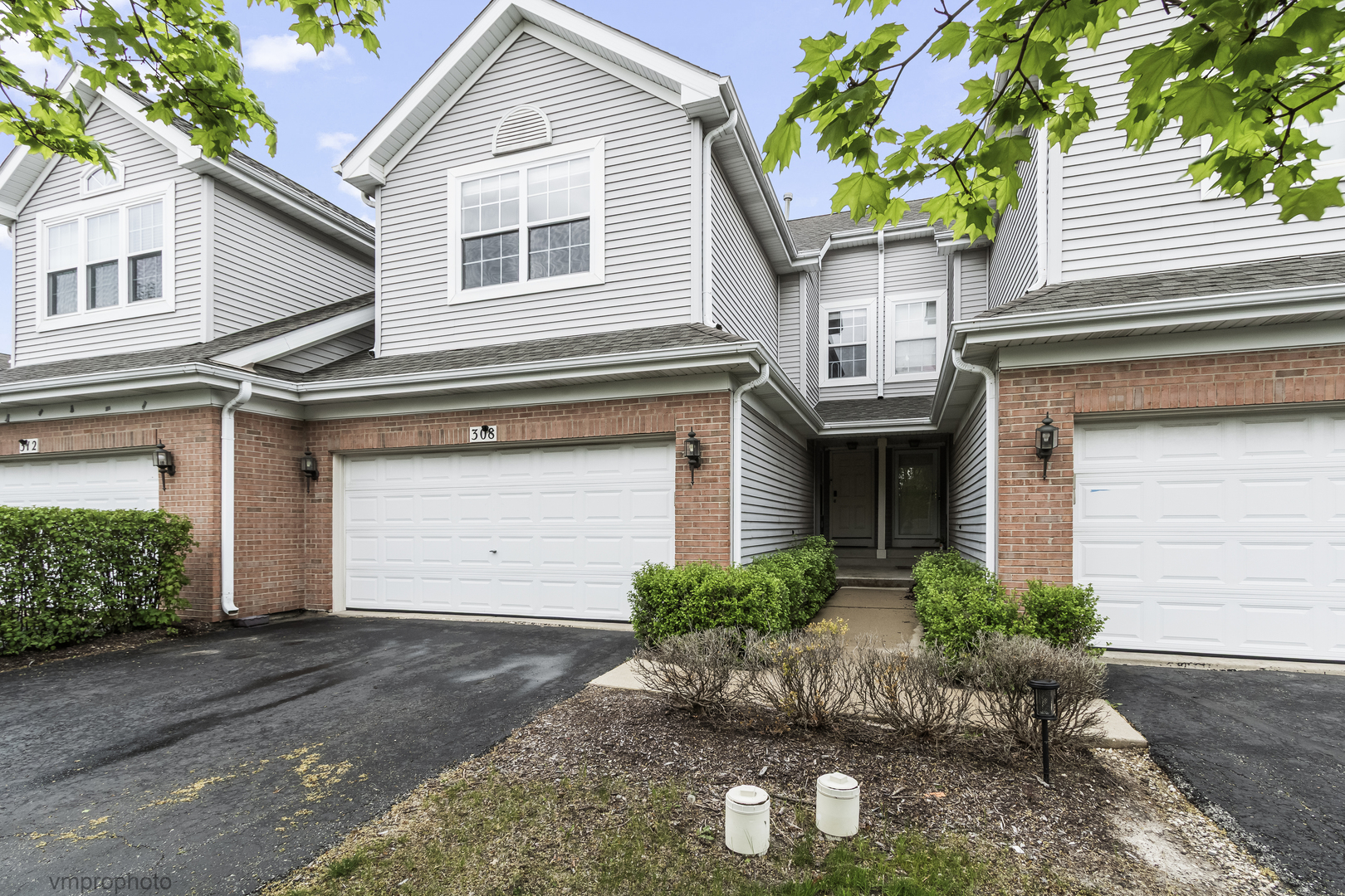 308 Lunt Avenue Schaumburg IL 60193