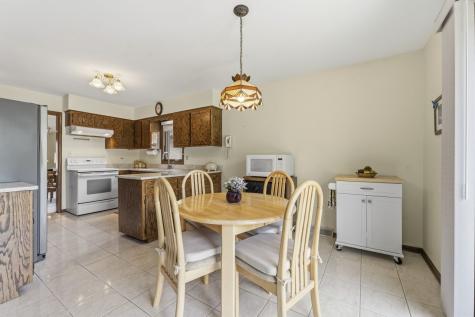 404 South Helena Avenue Mount Prospect IL 60056