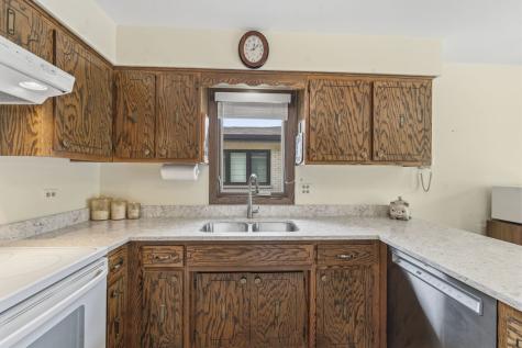 404 South Helena Avenue Mount Prospect IL 60056