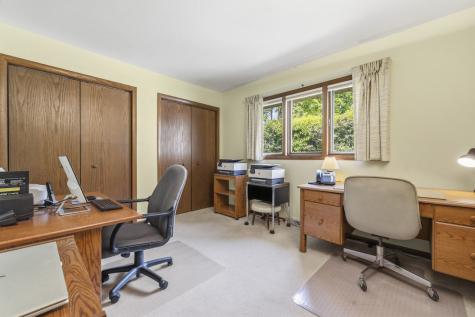 404 South Helena Avenue Mount Prospect IL 60056