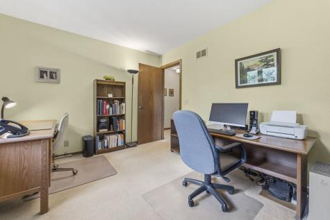 404 South Helena Avenue Mount Prospect IL 60056
