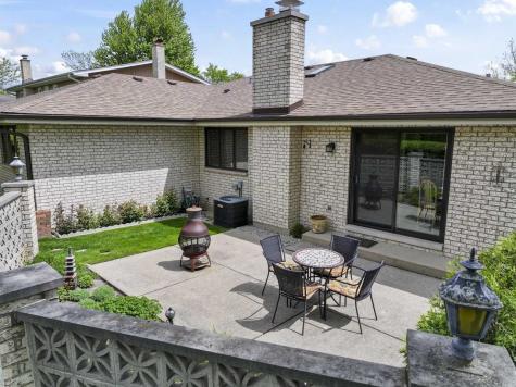 404 South Helena Avenue Mount Prospect IL 60056