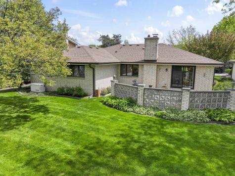 404 South Helena Avenue Mount Prospect IL 60056