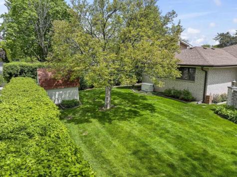 404 South Helena Avenue Mount Prospect IL 60056