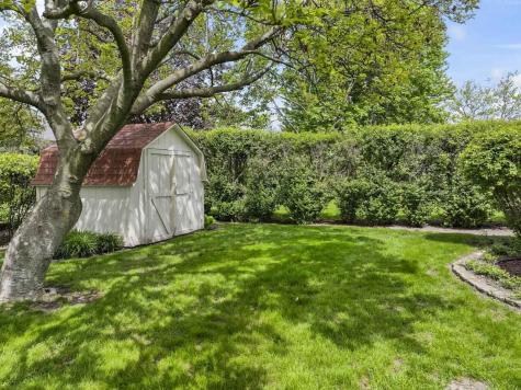 404 South Helena Avenue Mount Prospect IL 60056
