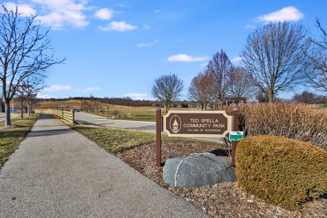 895 Eineke Boulevard Algonquin IL 60102