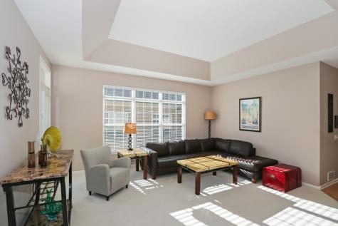 895 Eineke Boulevard Algonquin IL 60102