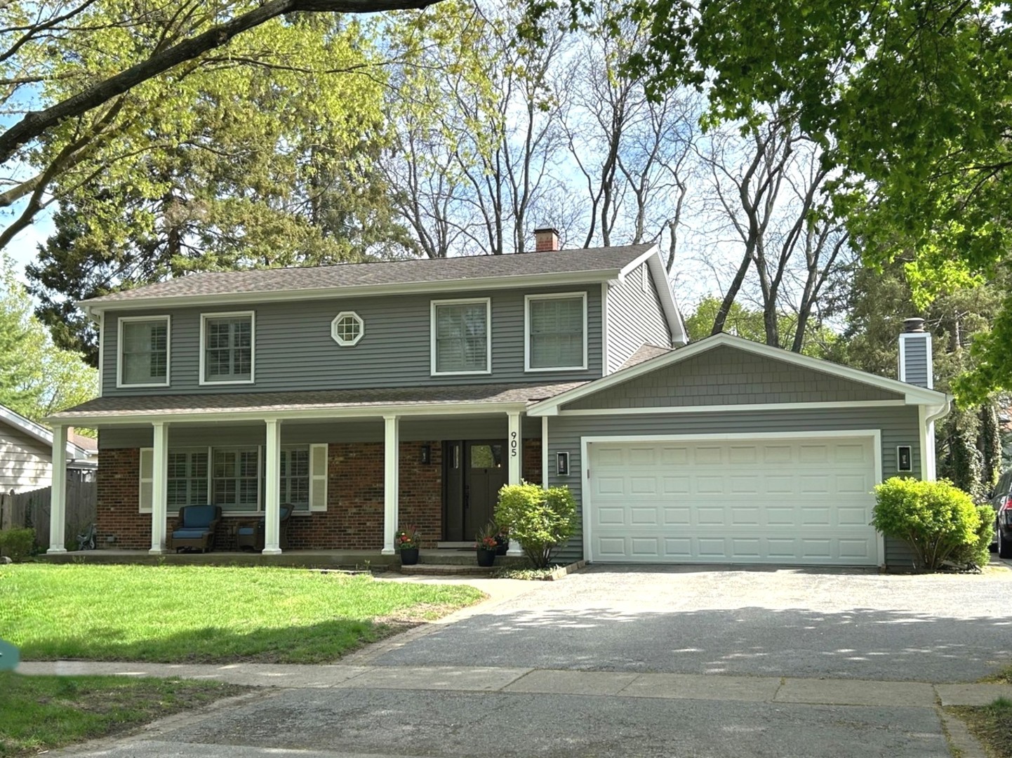 905 Fairlawn Avenue Libertyville IL 60048