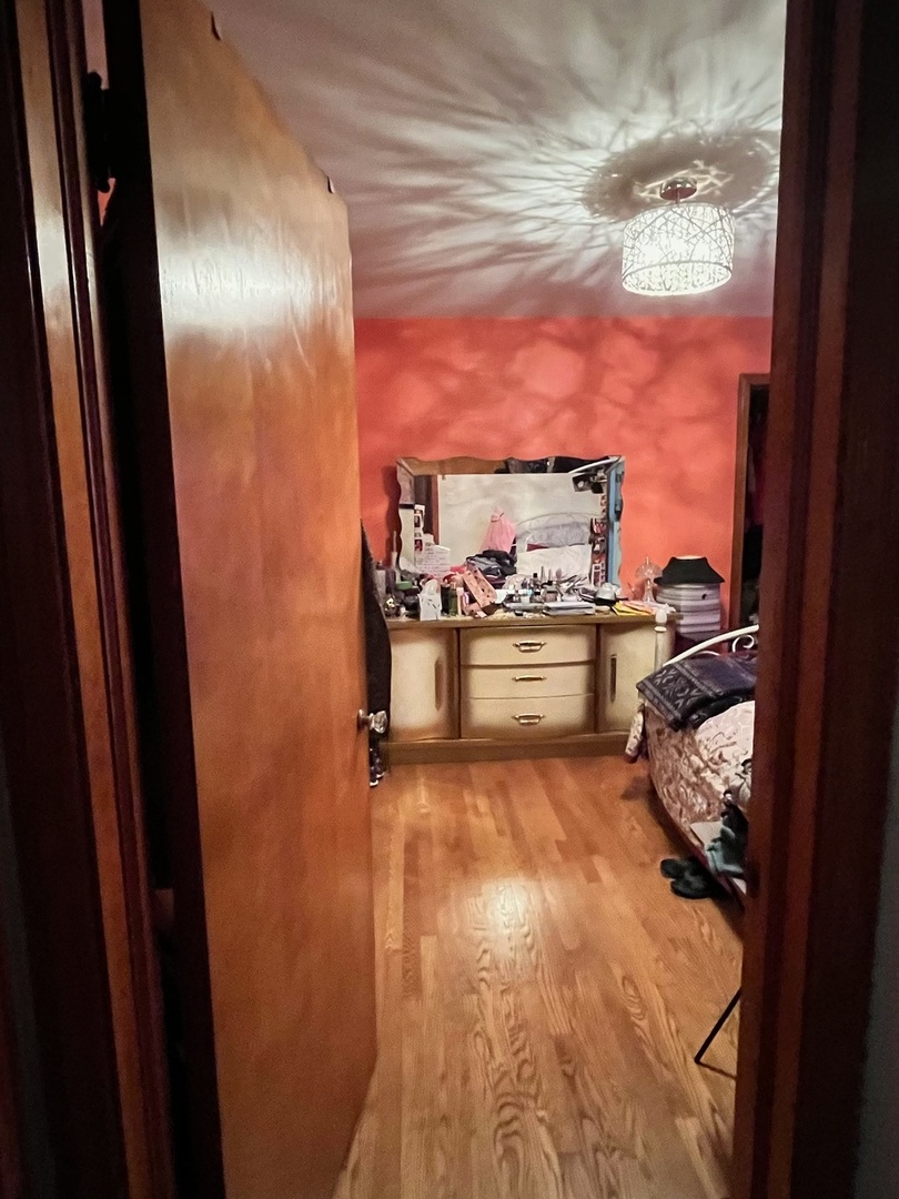 6822 South Kenneth Avenue Chicago IL 60629