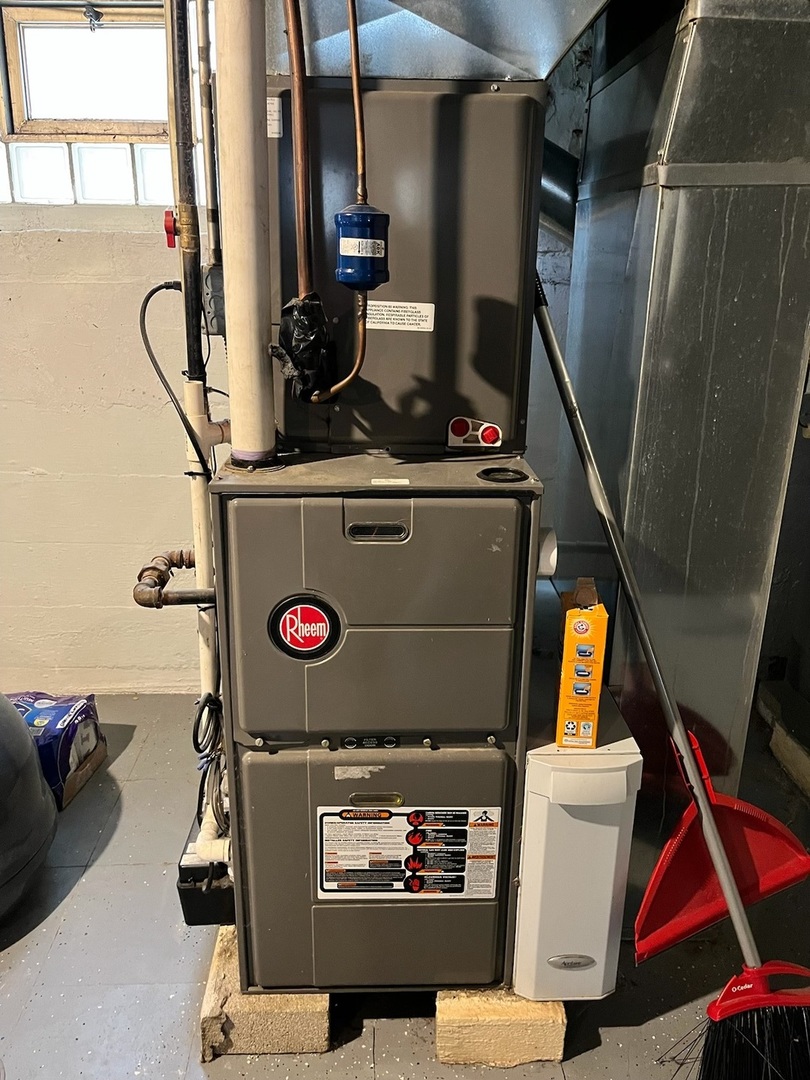 6822 South Kenneth Avenue Chicago IL 60629