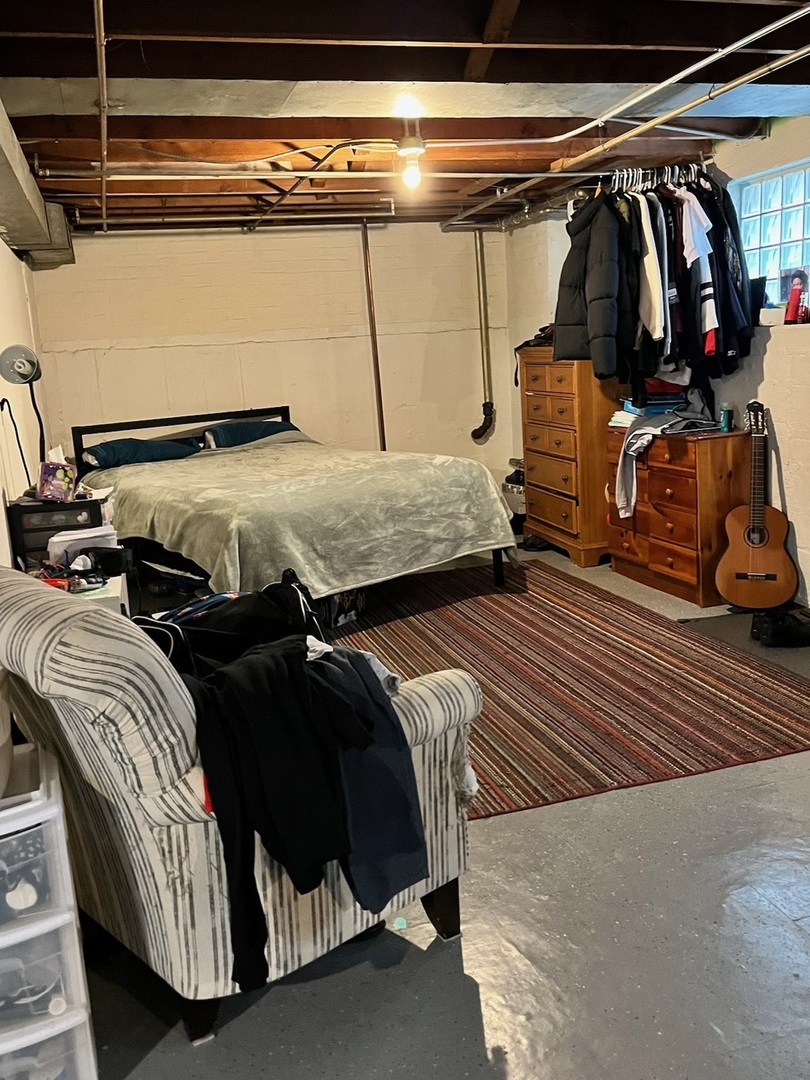 6822 South Kenneth Avenue Chicago IL 60629