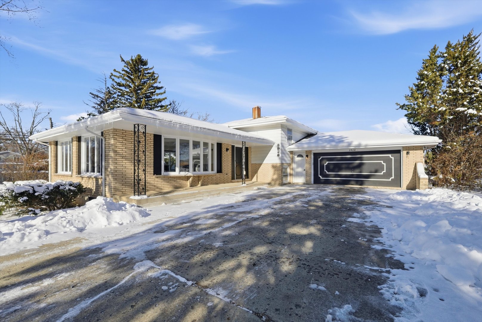 3928 North Cass Avenue Westmont IL 60559