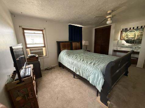 104-106 Gaston Street Dixon IL 61021