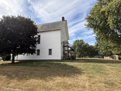 104-106 Gaston Street Dixon IL 61021