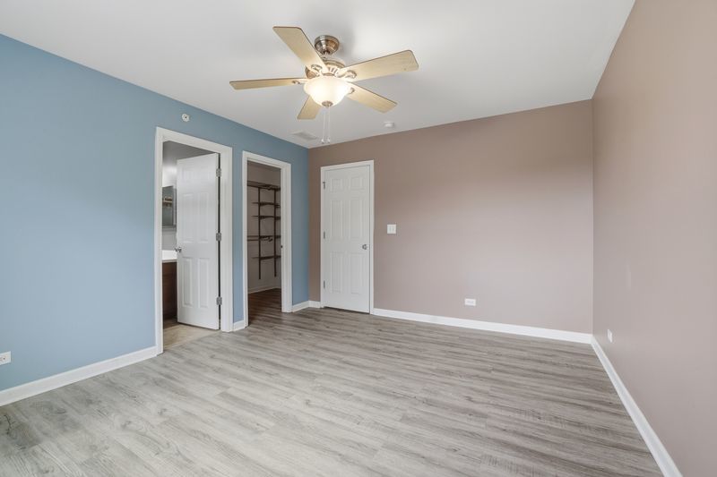 9910 Williams Drive Huntley IL 60142