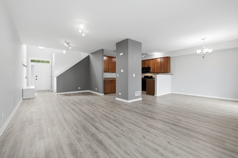 9910 Williams Drive Huntley IL 60142
