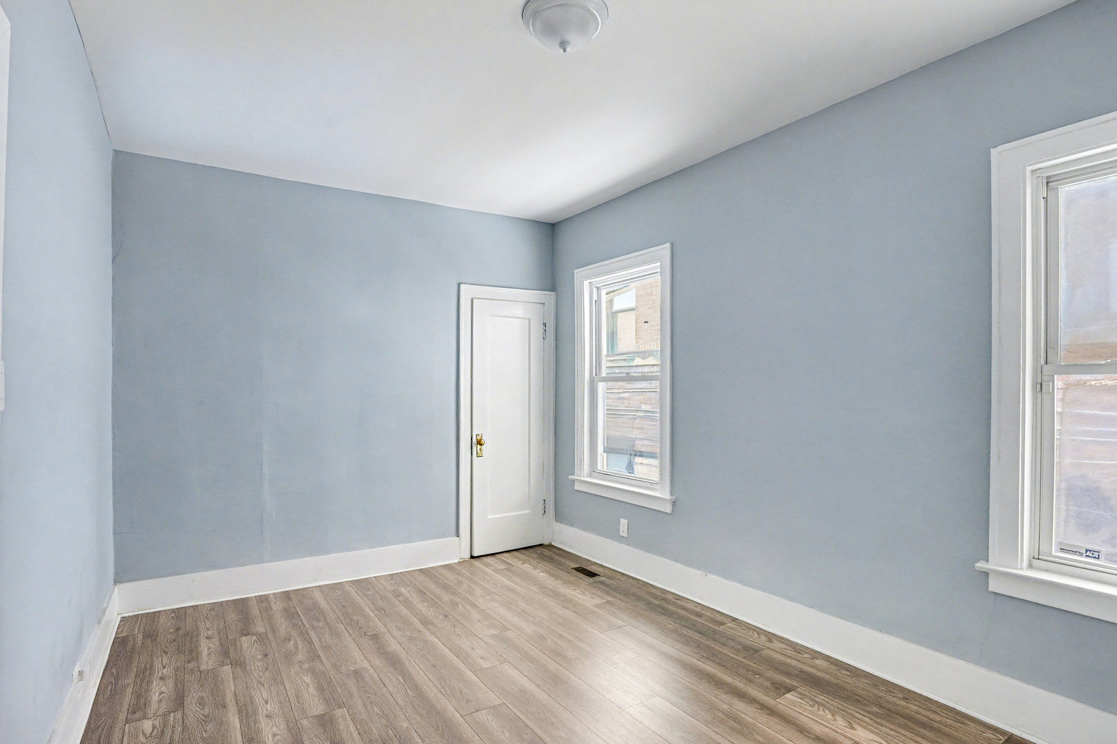 7449 South Bennett Avenue Chicago IL 60649