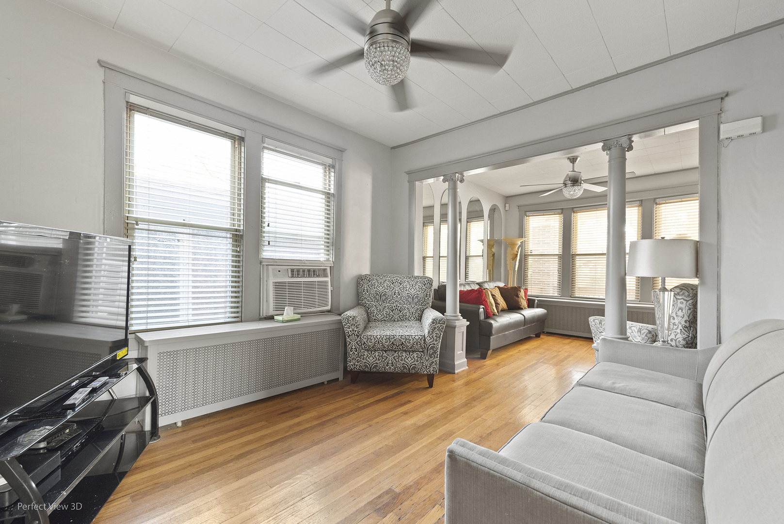 53 West 123rd Street Chicago IL 60628
