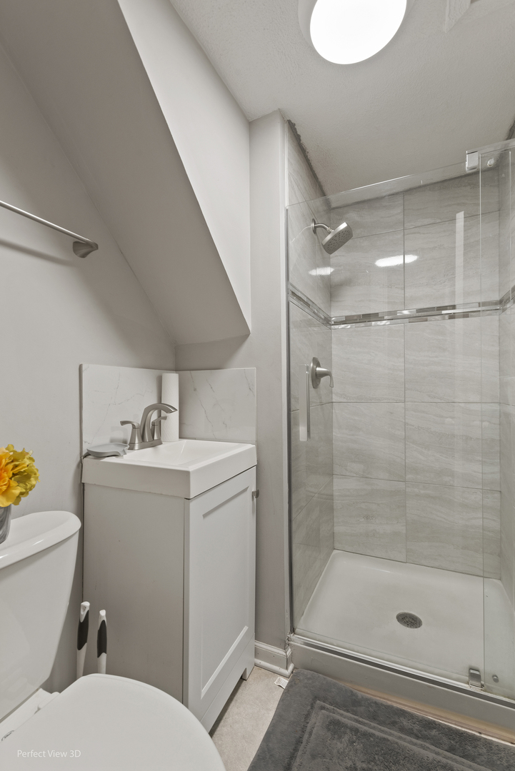 53 West 123rd Street Chicago IL 60628