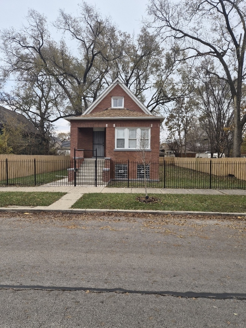 7017 South Hermitage Avenue Chicago IL 60636