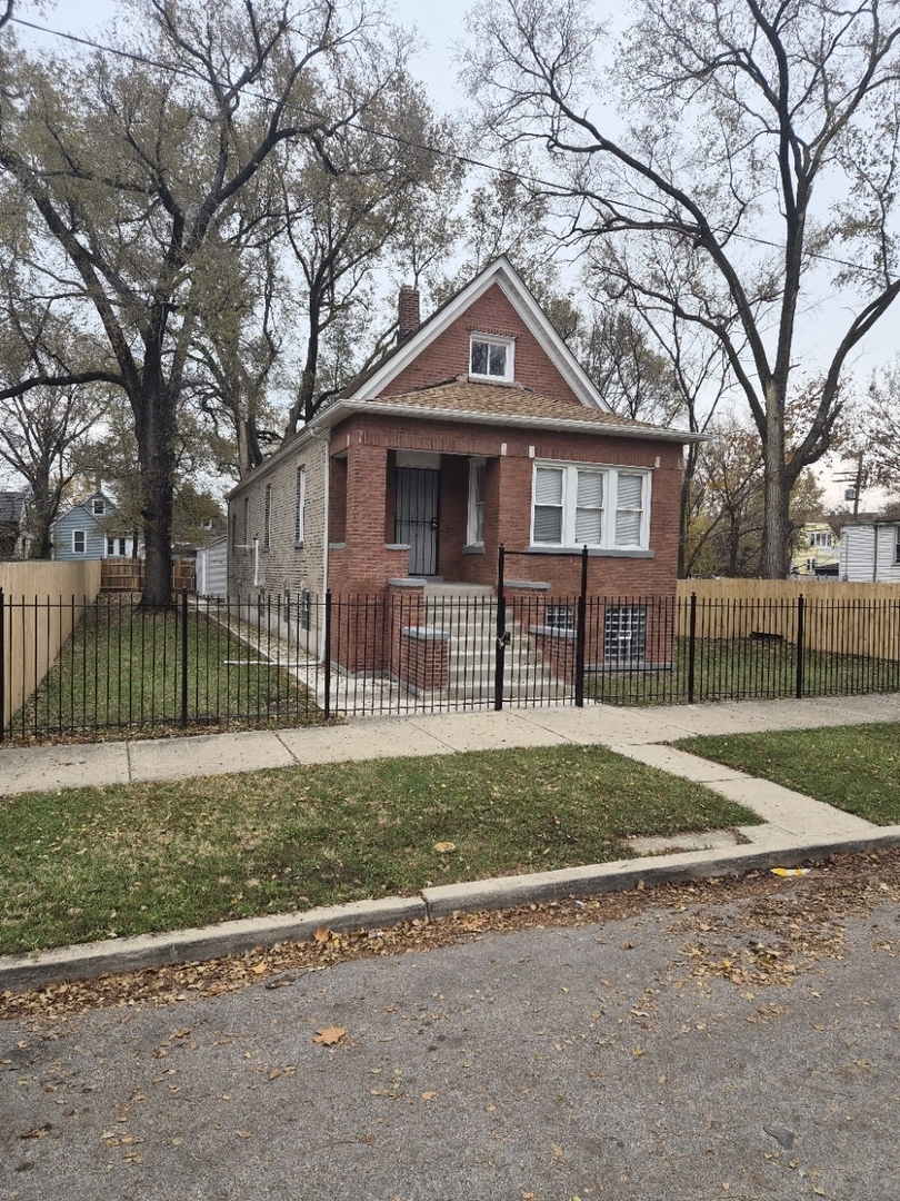 7017 South Hermitage Avenue Chicago IL 60636
