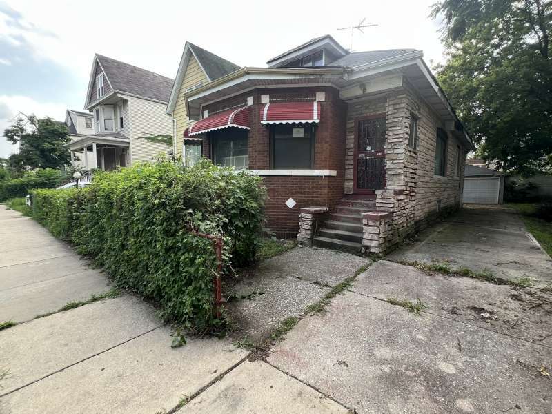 7022 South Kimbark Avenue Chicago IL 60637