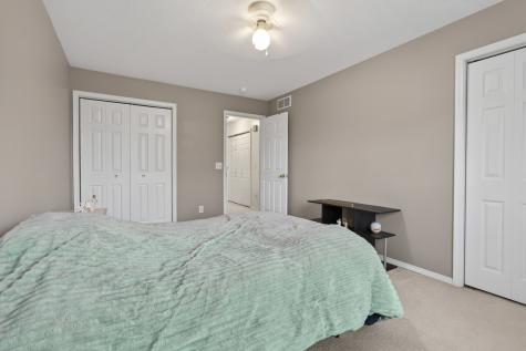 905 Taylor Lane Leroy IL 61752