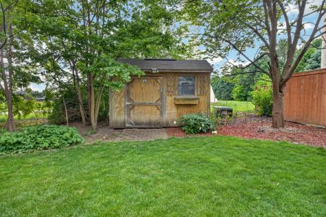905 Taylor Lane Leroy IL 61752