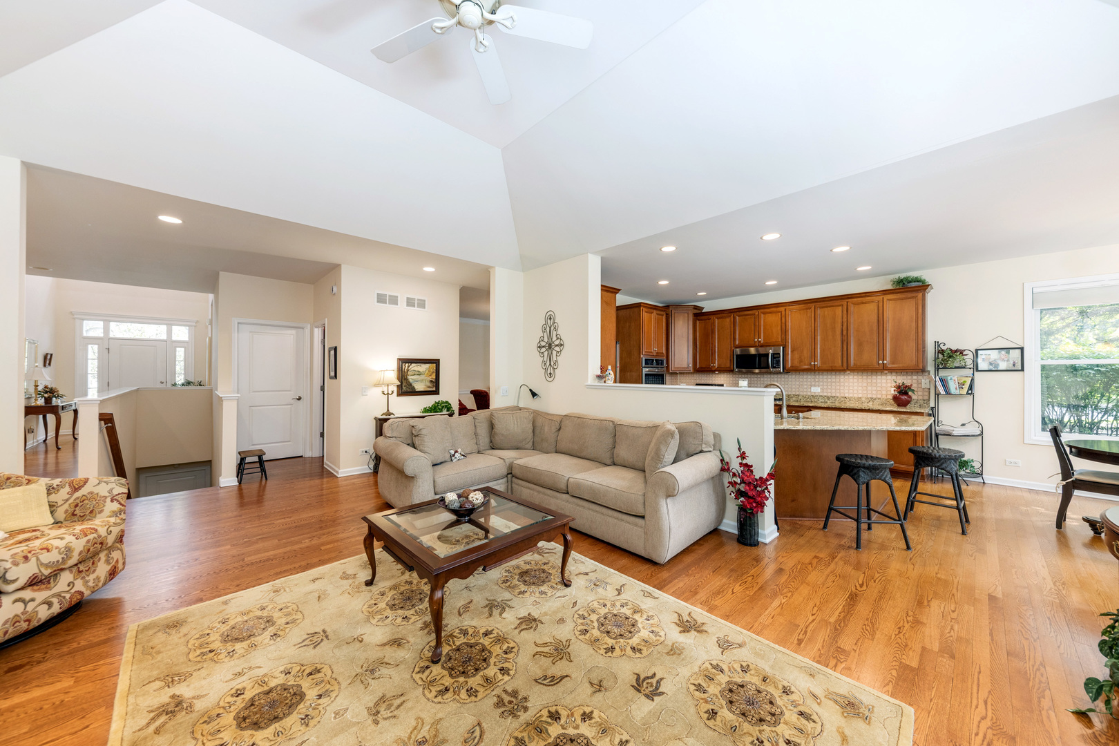2701 West Walnut Court Woodridge IL 60517