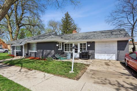 14227 South Edbrooke Avenue Riverdale IL 60827