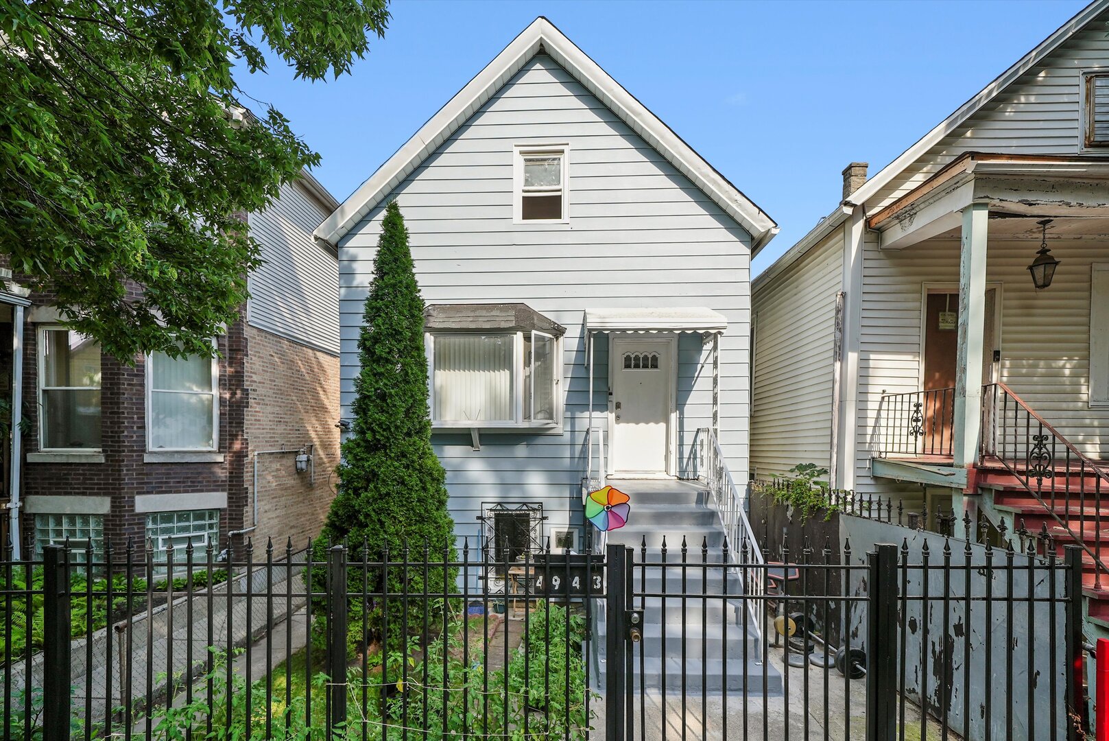 4943 South Marshfield Avenue Chicago IL 60609