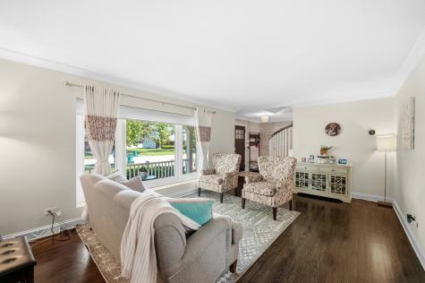 459 Sussex Court Buffalo Grove IL 60089