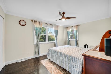 459 Sussex Court Buffalo Grove IL 60089
