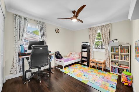 459 Sussex Court Buffalo Grove IL 60089