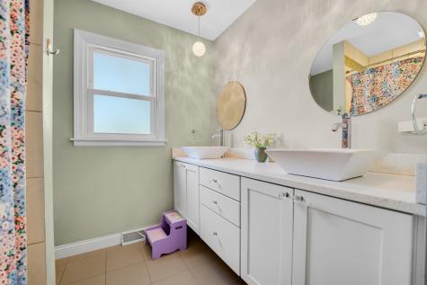 459 Sussex Court Buffalo Grove IL 60089