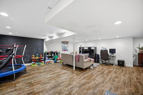 459 Sussex Court Buffalo Grove IL 60089