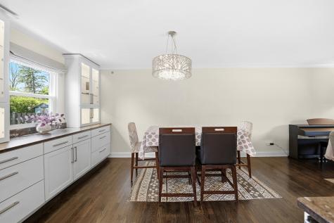 459 Sussex Court Buffalo Grove IL 60089