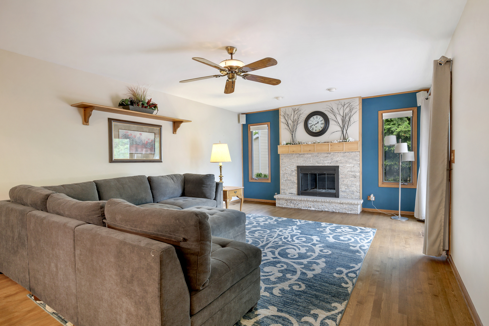 1281 Tracie Drive Lake Zurich IL 60047