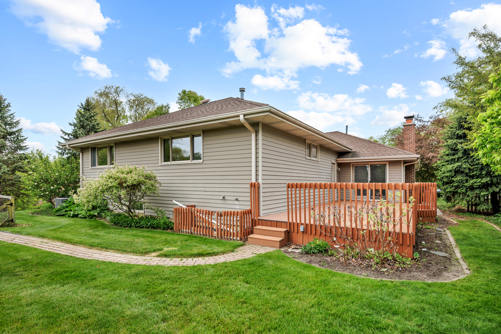 1281 Tracie Drive Lake Zurich IL 60047