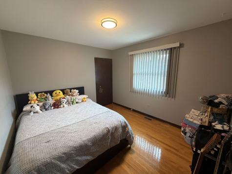 18052 Soleri Drive Country Club Hills IL 60478