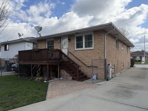 18052 Soleri Drive Country Club Hills IL 60478