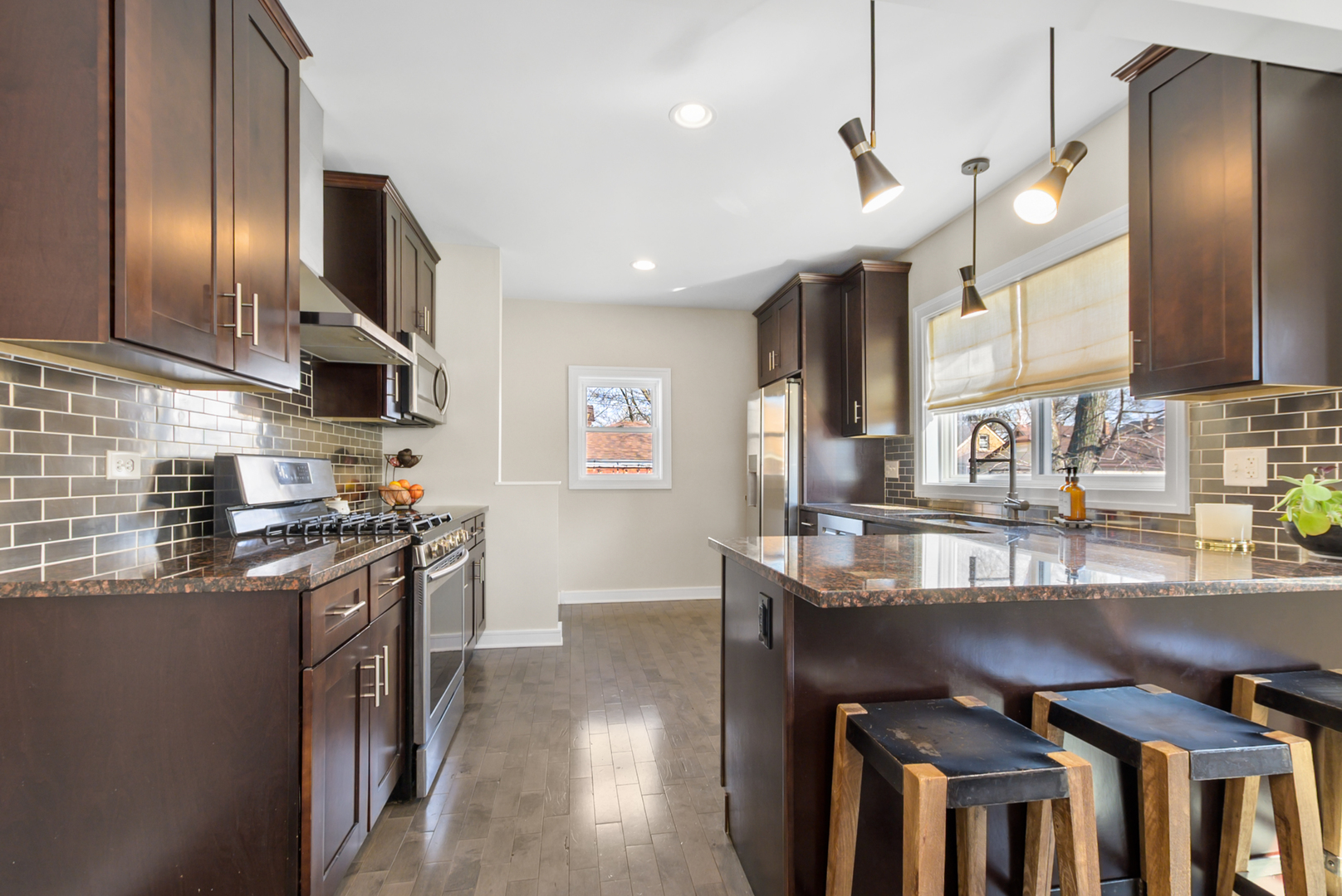 10459 South Troy Street Chicago IL 60655