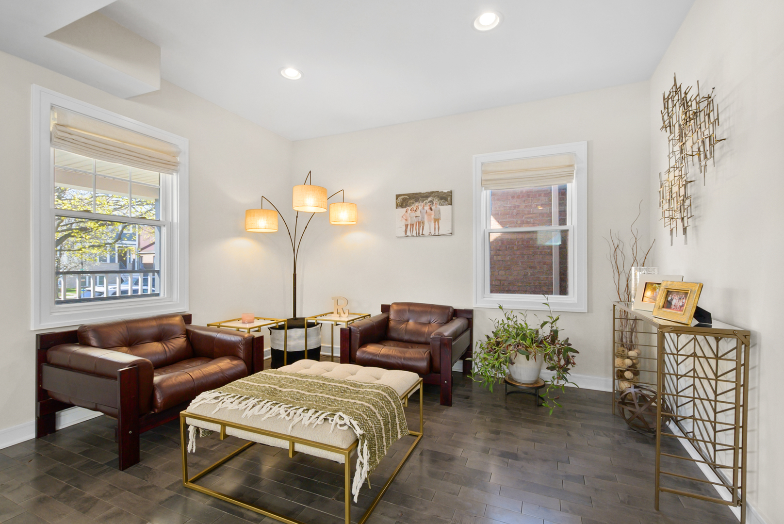 10459 South Troy Street Chicago IL 60655