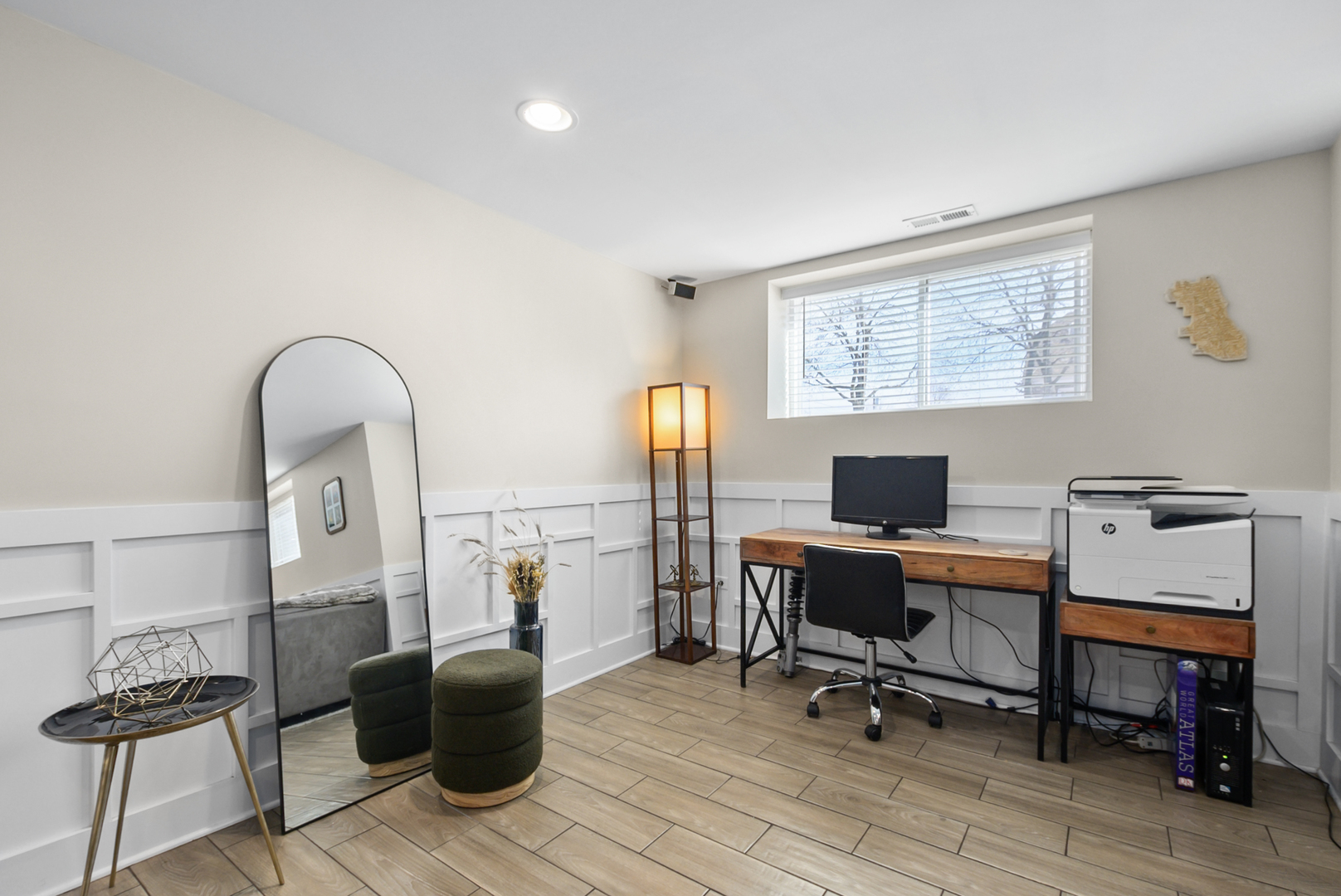 10459 South Troy Street Chicago IL 60655