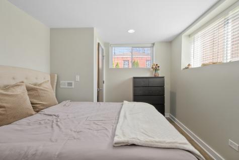 10459 South Troy Street Chicago IL 60655