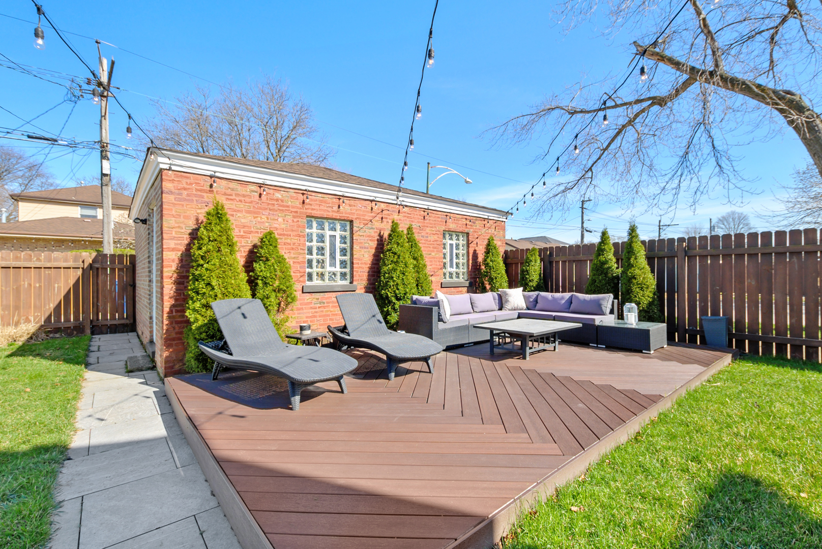 10459 South Troy Street Chicago IL 60655