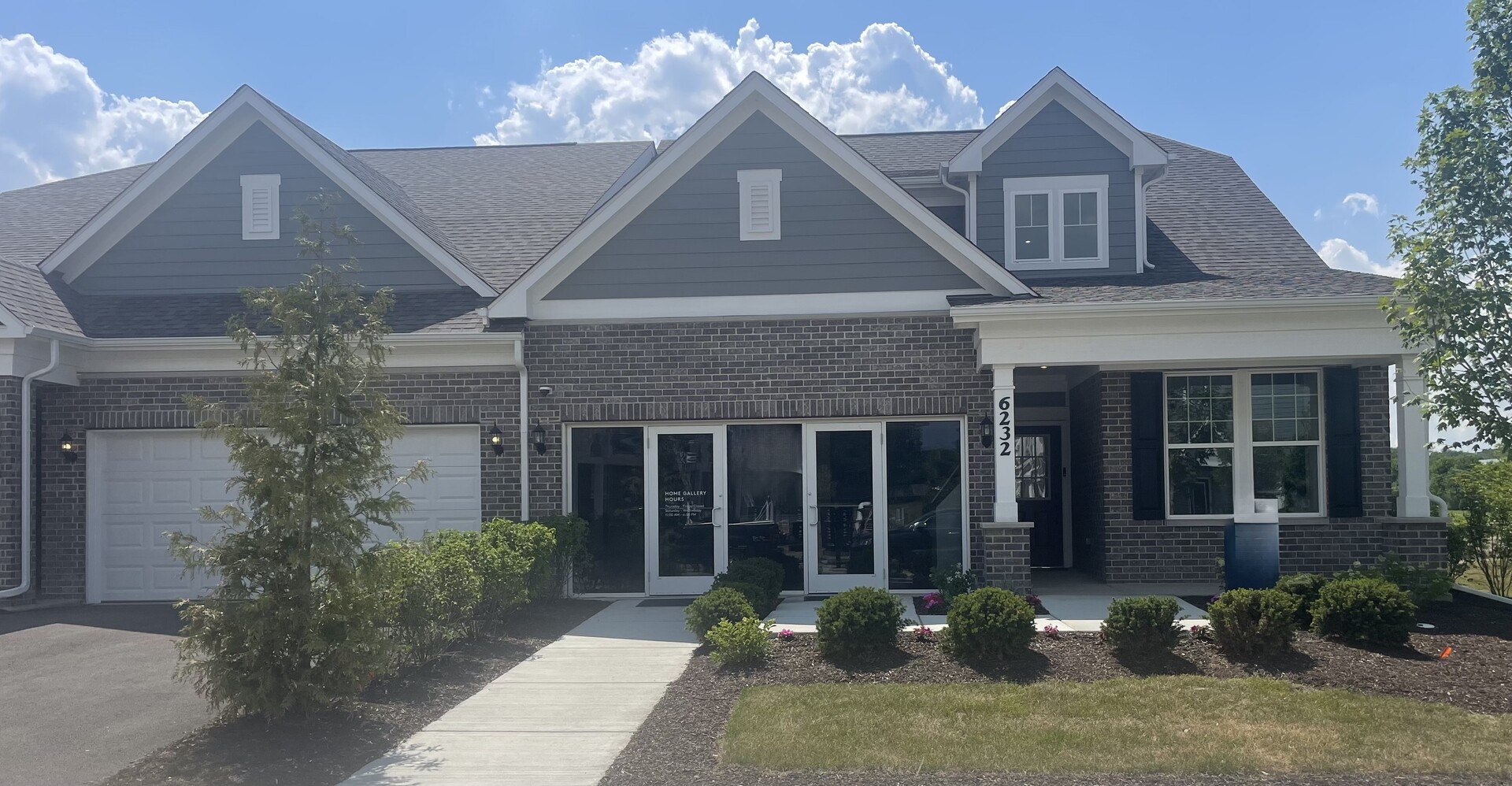 6242 Links Drive Woodridge IL 60517