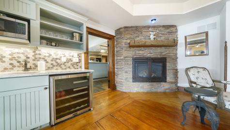 409 North State Street Franklin Grove IL 61031