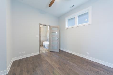 2125 West Erie Street Chicago IL 60612