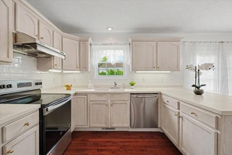 611 Buttercup Drive Savoy IL 61874